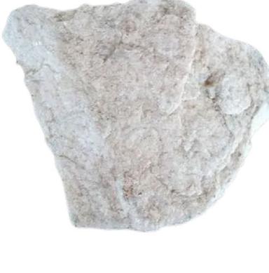 Premium Quality Brilliant Cut Natural Solid White Quartz Stone  Grade: A