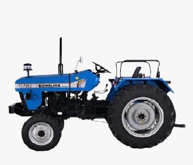 Blue 1800 Kg 90 Hp Wheel With 3 Cylinders Sliding Mesh Coated Tractor