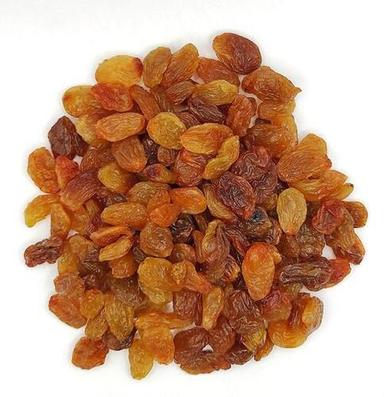 Organic Dried Raisin With Packaging Size 1 Kg and 6 Months Shelf Life