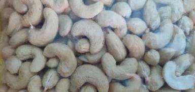 Natural Chemical Free Cashews Nuts