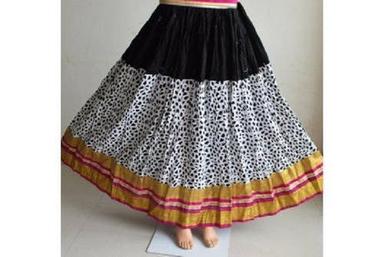 Plastic Ladies Printed Pure Rayon Regular Fit Anti Wrinkle Casual Wear Long Skirts