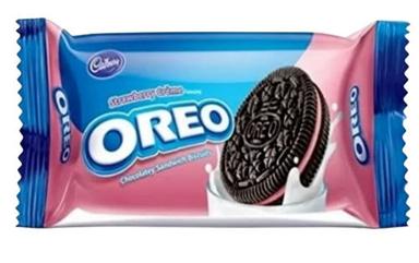 Sweet Round Chocolate And Strawberry Flavor Low Fat Sandwich Biscuit Fat Content (%): 5 Percentage ( % )