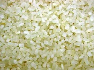 Pure And Natural Commonly Cultivated Short Grain Dried Broken Rice Broken (%): 56%