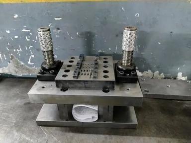Die Steel Progressive Press Tools For Industrial Usage