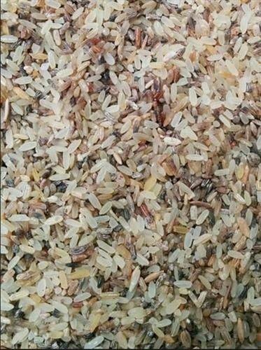 Commonly Cultivated Dried And Raw Rejection Rice For Animal Feed Broken (%): 2.5%