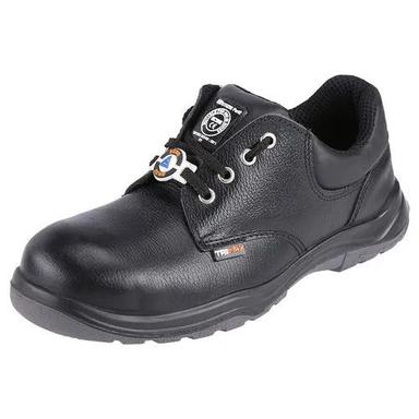 Men Black Low Ankle Leather Safety Shoes, Chemical And Oil Resistant Application: Industrial