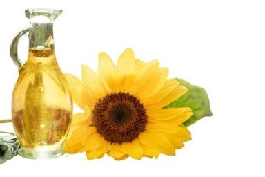 A Grade Light Yellow 100% Pure Sunflower Oil Acid Value: 1 %