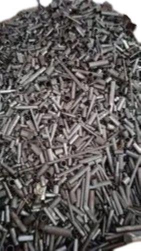  औद्योगिक उपयोग के लिए ग्रे-सिल्वर 98% प्योर माइल्ड स्टील सीमलेस पाइप स्क्रैप 