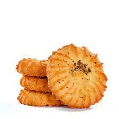 5% Fat Content Round Shape Crispy Texture Testy Ajwain Biscuits Fat Content (%): 5 Percentage ( % )