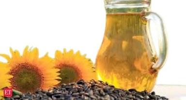 Light Yellow A Grade 100 % Pure Refined Mild Smell Sunflower Oil