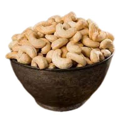 Raw Cashew Nuts Broken (%): 1