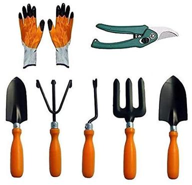 Easy To Use Portable Metal Garden Tool Set With Wooden Handle 3 Prong Cultivator