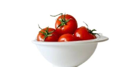 100% Pure India Origin Naturally Grown Round Shape Farm Fresh Red Tomatoes Moisture (%): 80-90%