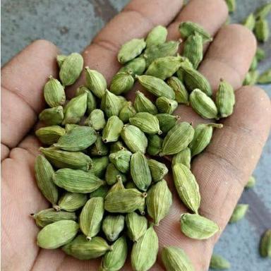 Manual Rich In Taste Natural Green Cardamom Use For Spices And Cooking