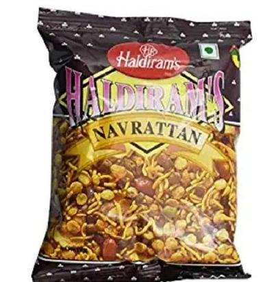 200 Grams Pack 100% Vegetarian Haldiram Salty And Crispy Navrattan Namkeen Fat: 14% Percentage ( % )