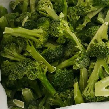 100% Fresh Ready To Cook Frozen Sliced Green Broccoli (IQF)