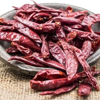Yellow A Grade Dry Red Chilli For Cooking Food, 1 Year Shelf Life