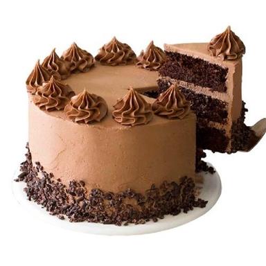  स्वादिष्ट हाइजीनिक रूप से पैक किया गया प्रीमियम-क्वालिटी गोल आकार का चॉकलेट केक फैट होता है (%): 14 ग्राम (G) 