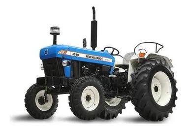 39 Hp Engine Cast Iron And Plastic Body 3 Cylinders Agricultural Tractor Fuel Tank Capacity: 55 Milliliter (Ml)