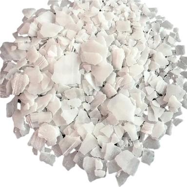 Solid Flakes Textile And Paper Chemical Caustic Soda Sodium Hydroxide Flakes Application: Produce Soaps