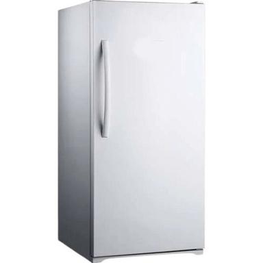 Plastic Body 50 Watt 220 Volt Single Door Electrical Domestic Refrigerator Capacity: 200 Liter/Day