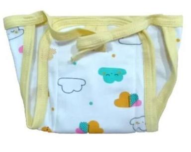 Yellow And White Comfortable Daily Wear Printed Cotton Cloth Nappies For Infants