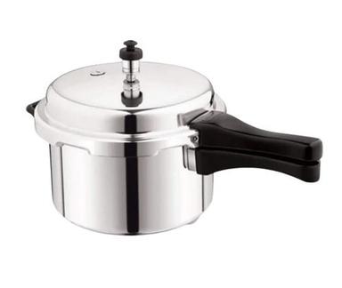 Polished 3 Litre Capacity Aluminum Pressure Cooker For Home Use