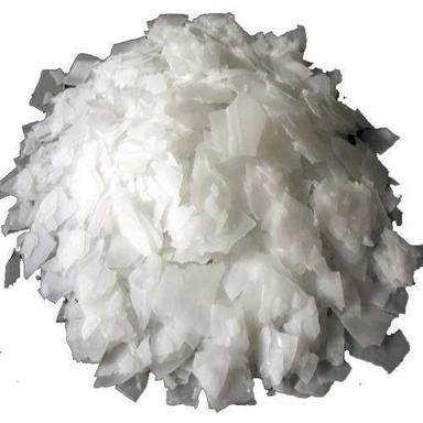 100 Degree Celsius 41.0045 Gram Caustic Soda Flakes For Textile Industry Use  Cas No: 1310-73-2