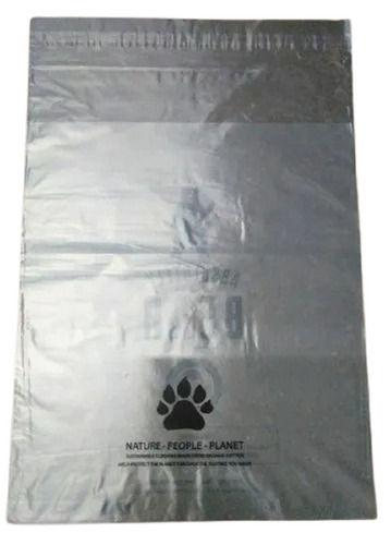  ड्रॉस्ट्रिंग प्लेन कम्पोस्टेबल रिसाइकिल करने योग्य बायोडिग्रेडेबल प्लास्टिक गारमेंट बैग का आकार: 9 X 6 इंच 
