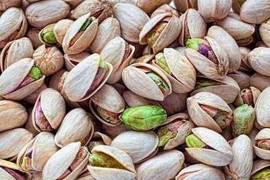 Heathy Nutritious Pure And Dried Salted Pistachio Nuts With Shell Broken (%): 1%
