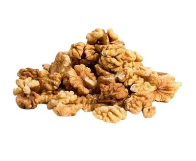 Pure And Natural Common Cultivated Dried Walnut Kernel Broken (%): 5%