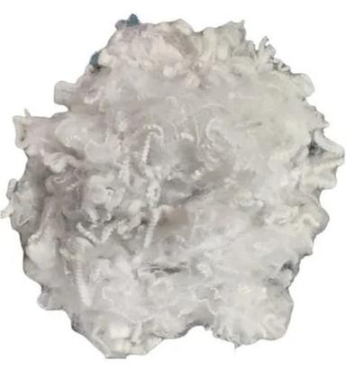 कपड़ा उद्योग के उपयोग के लिए सफेद 8% नमी वाला कच्चा और रंगा हुआ नरम पुनर्नवीनीकरण कपास फाइबर 