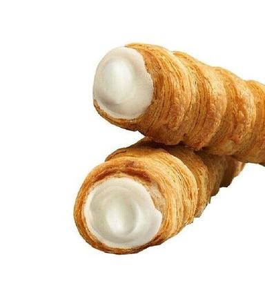 Vanilla Light Crispy Cream Filled Cream Roll