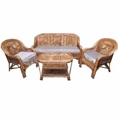 Matte Finished Eco Friendly Five Seater Cane Sofa Set With Center Table