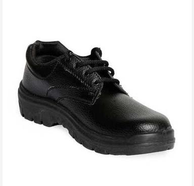 Black Color Excellent Strength And Durability Industrial Safety Shoes