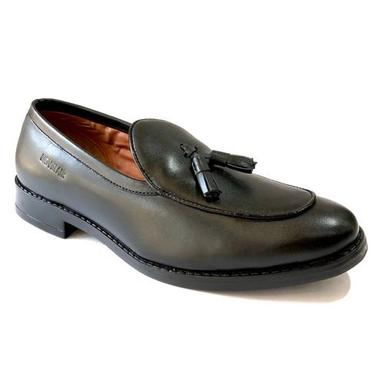 Any Season Ultra Comfort Black Leather Tassel Premium Loafer