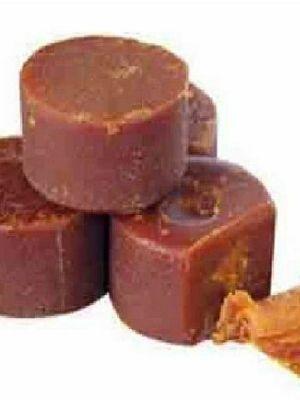 Sweet Brown Jaggery Cubes Origin: Indian