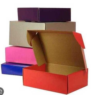 Lightweight And Portable Rectangle Shape Plain Cardboard Gift Packaging Box