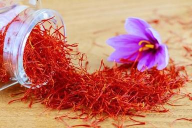 100% Natural And Pure Organic Saffron For Food Appications