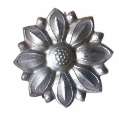 Silver Color Flower Shape Iron Railing Ornament