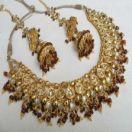 Appealing Look Gold Necklace Set