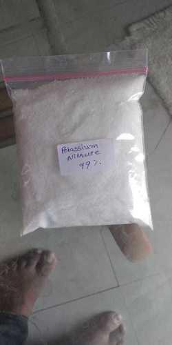 White Crystal Potassium Nitrate 13-00-45 Chemical Name: Kno3