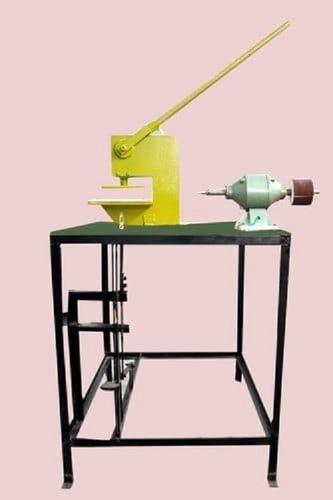 Manual Slipper Chappal Making Machine Capacity: 300 Pair Kg/Day