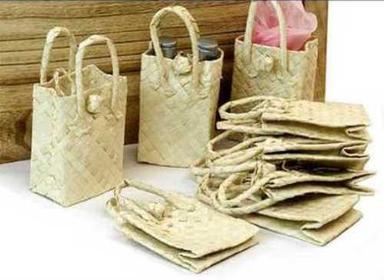 Durable Palam Leaf Bags Design: Various