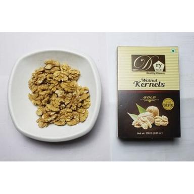 Brown Dry Mart Gold Walnut Kernels