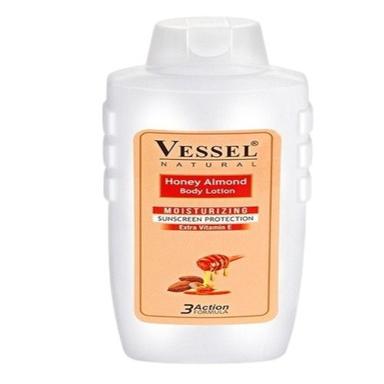 Vessel Skin Protection Moisturizing Body Lotion With Vitamin-E Pack Of 1 (650ml)