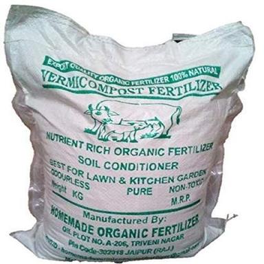Black Organic Fertilizer Cow Manure Vermicompost Fertilizer 5 Kg