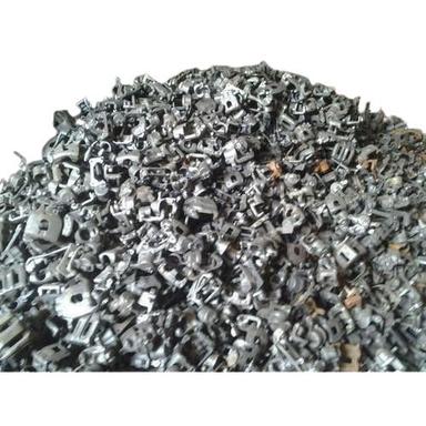 Grade Industrial Silver Cast Iron Scrap For Metal Industry Used With Loose Packaging  Dimension(L*W*H): 3  Centimeter (Cm)