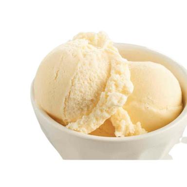 Vanilla Flavored Pure And Delicious Fresh Ice Cream, Pack Size 1 Unit  Fat Contains (%): 3.7 Grams (G)