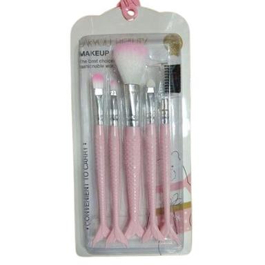 Pink Plastic Handle And Soft And Dense Bristles Cosmetic Brush For Applying Makeup 